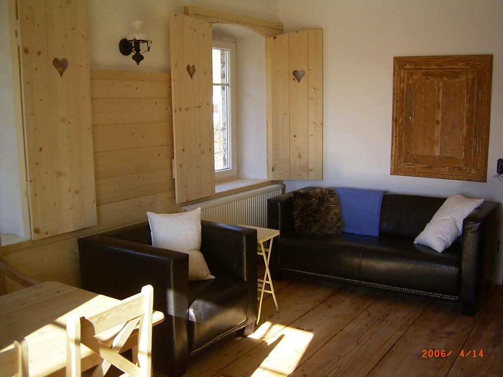 Landhof Schober Appartementen ไวสซ์บริอาค ห้อง รูปภาพ