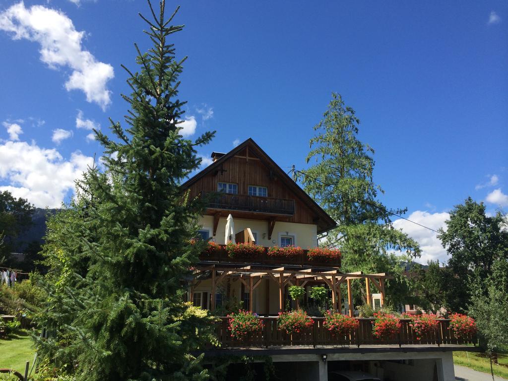 Landhof Schober Appartementen ไวสซ์บริอาค ภายนอก รูปภาพ