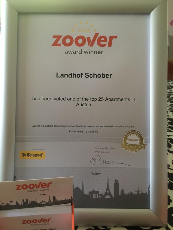 Landhof Schober Appartementen ไวสซ์บริอาค ภายนอก รูปภาพ